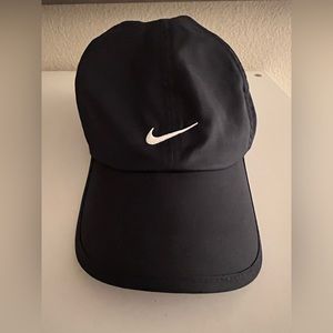 Women’s Black Hat